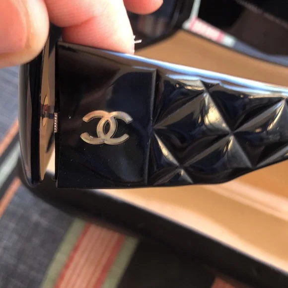 Chanel glasses scratched lens authentic see description - Picture 3 of 15